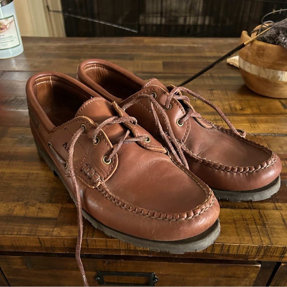 Allen Edmonds Leather Bangor Boat Shoe men’s-10